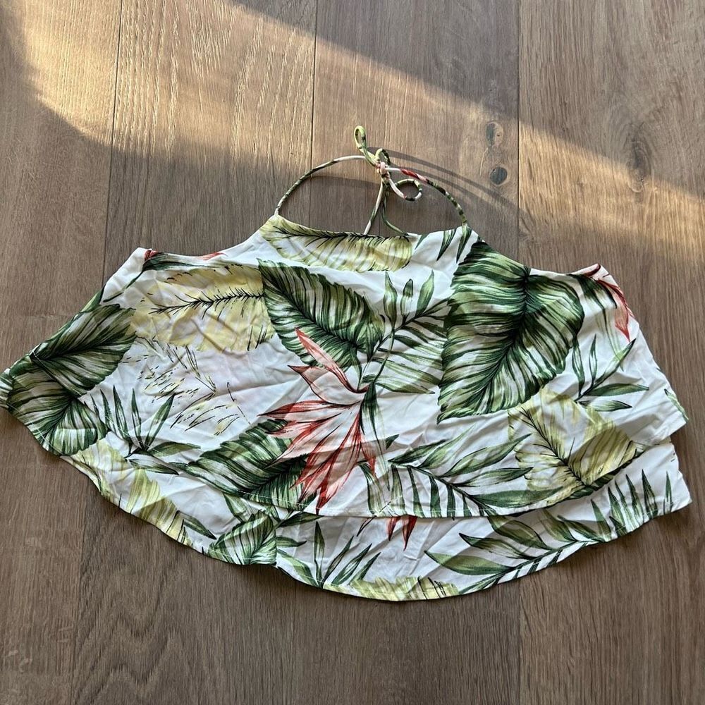 Superdown Women's Layered Summer Print Halter Top Size Small